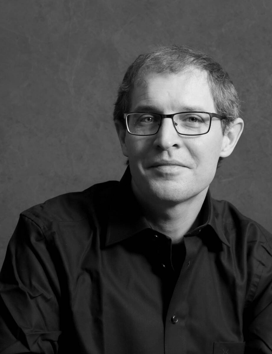 ZEITMETER Wortuhr Simon Wirz ZEITMETER Wortuhr Simon Wirz